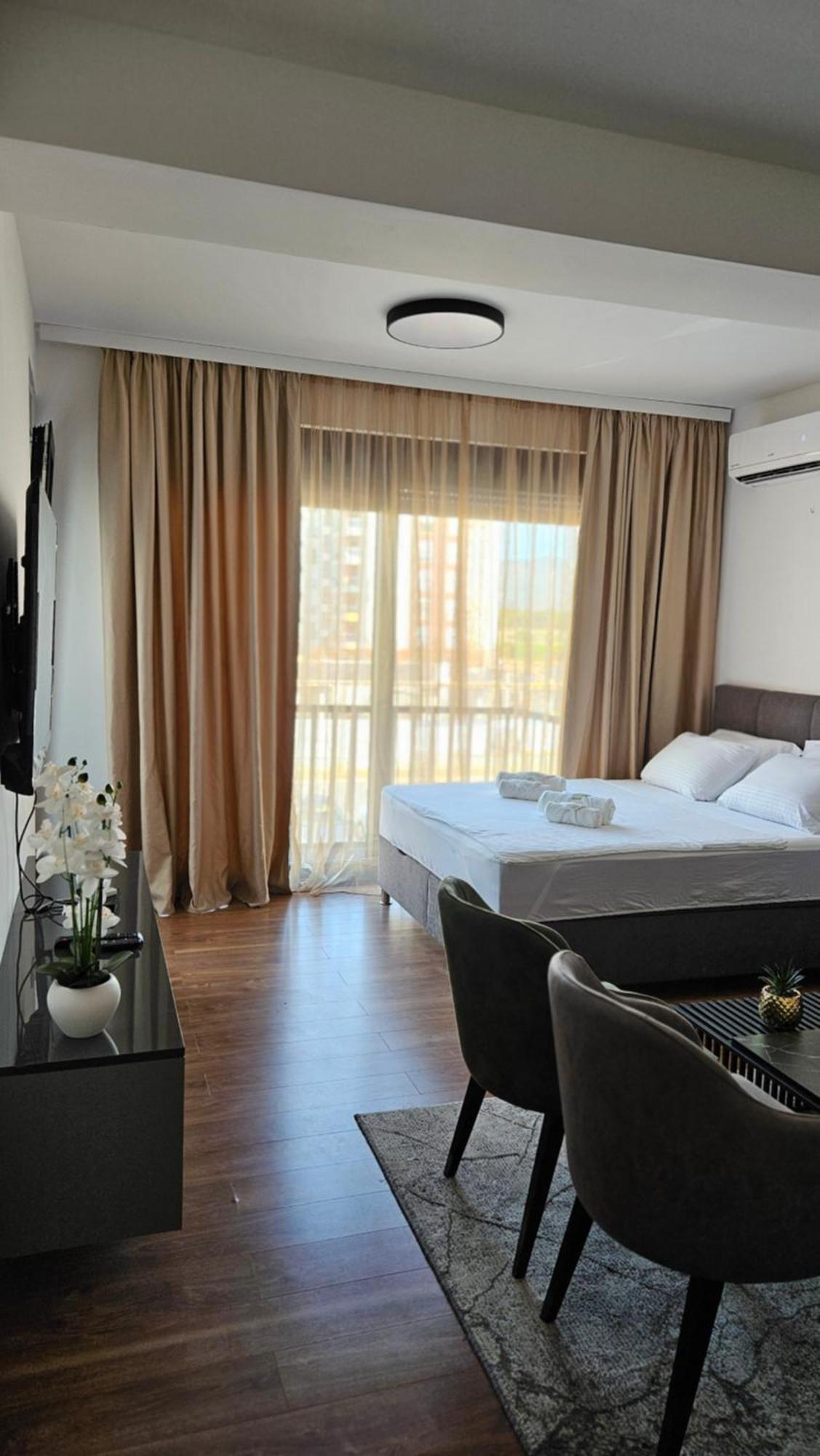 Podgorica Apartments Planet 外观 照片